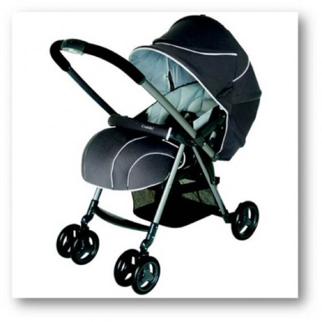 Combi Urban Walker Classic Babies Kids Infant Playtime on