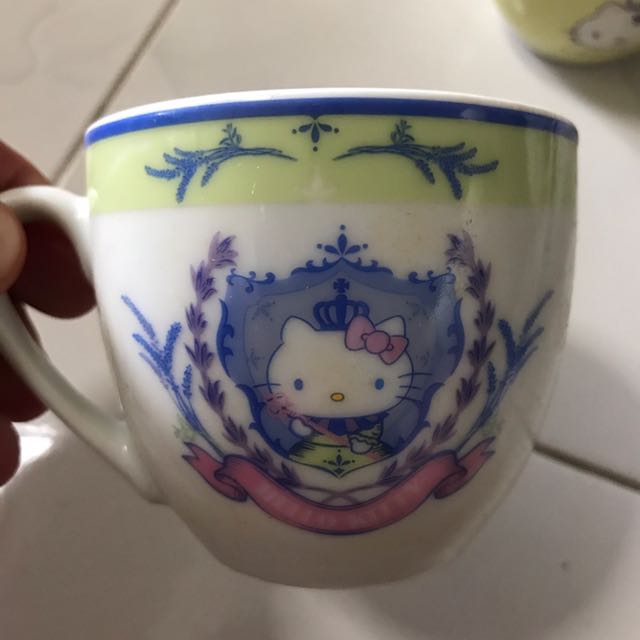 Crabtree & Evelyn "Hello Kitty" Tea Cup Set, Everything Else, Others on