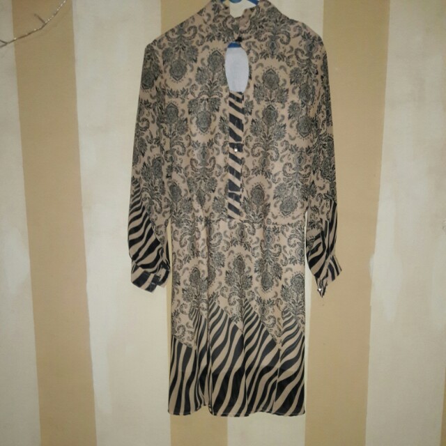 Dress Blouse Motif Batik Modern Women S Fashion Women S Clothes On