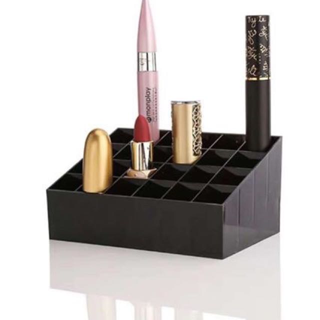 Lipstick Organizer (Category: Makeup) located in Manila. Submitted by everythinchic (Listing ID 135251975, Image 2). Description: .