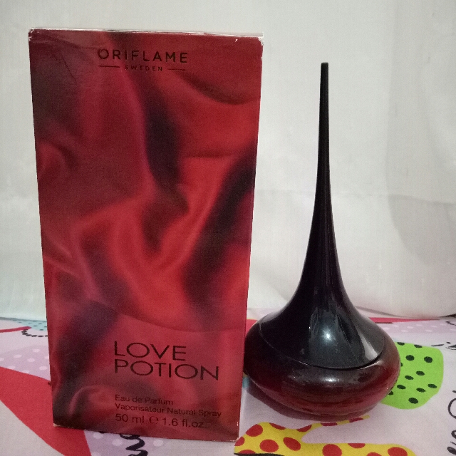 Love Potion Eau De Parfum By Oriflame Kesehatan Kecantikan Parfum Kuku Lainnya Di Carousell