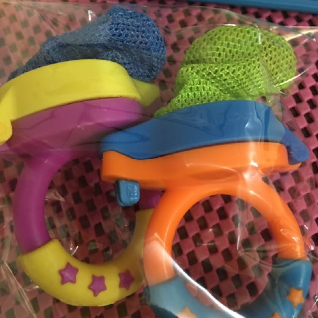 Munchkin Baby Mesh Net Feeder 2 For 150 On Carousell