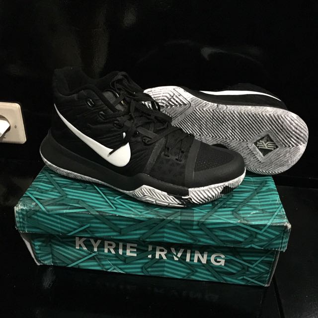 Nike kyrie irving XIII