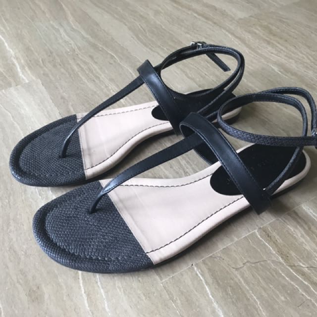 Scandals, Women's Fashion, Footwear, Sandals on Carousell
