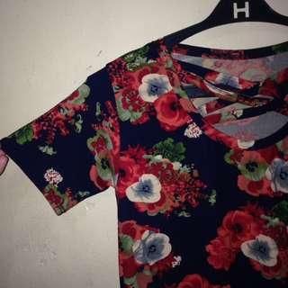 Criss cross top
