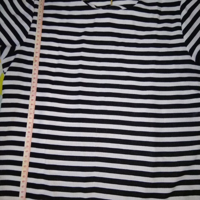 Black and White Office Blouse (Category: Blouses) located in Quezon City. Submitted by khernan (Listing ID 117072228, Image 3). Description: ONLY USED ONCE Brand: Unbranded (Free size) Measurements when laid flat: Bust: 47 cm Length: 53 cm Sleeve Length: 39 cm Arm Width: 14 cm Flaws: None #HappyCarouween.