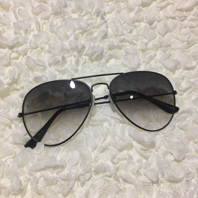 black ombre aviators