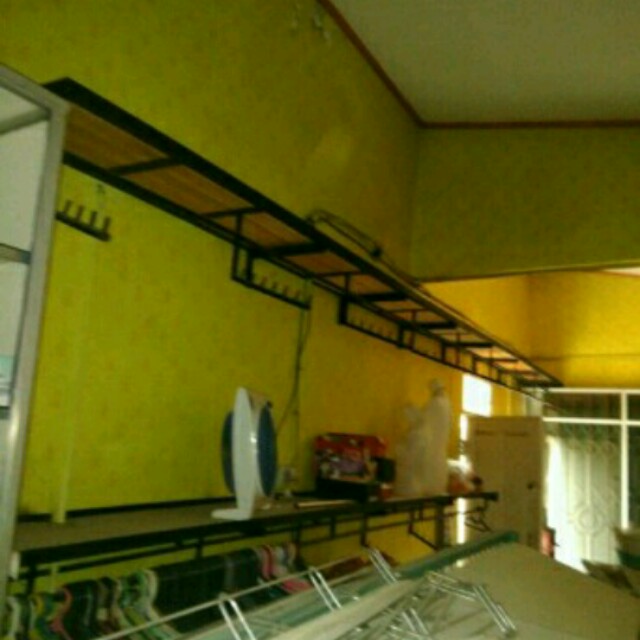 Dijual Besi Gantungan Baju Buat Jualan Properti Dijual Di Carousell Hanger kayu dengan palang gantungan baju dengan palang kerennn cocok buat distro atau butik minimal oder 6 pcs yaaa #hanger hanger anak baru stock garment lebar bahu 30cm ready untuk partai jual hanger anak 30cm murah banget perlusin. dijual besi gantungan baju buat jualan