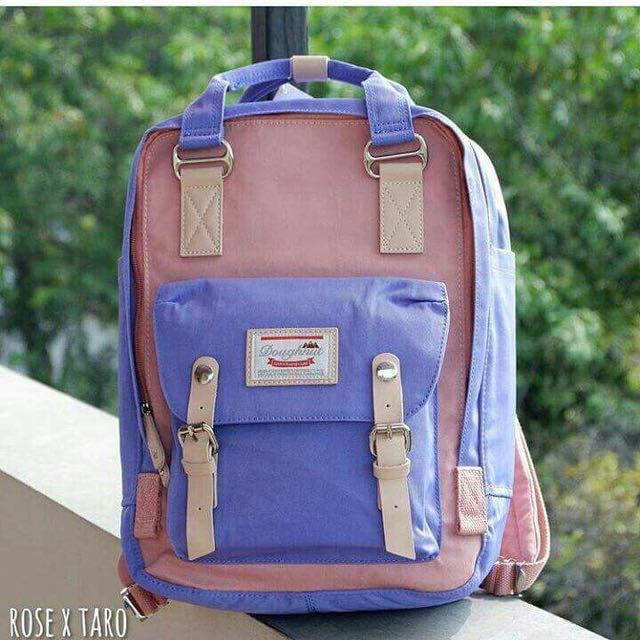 Tas on sale doughnut macaroon