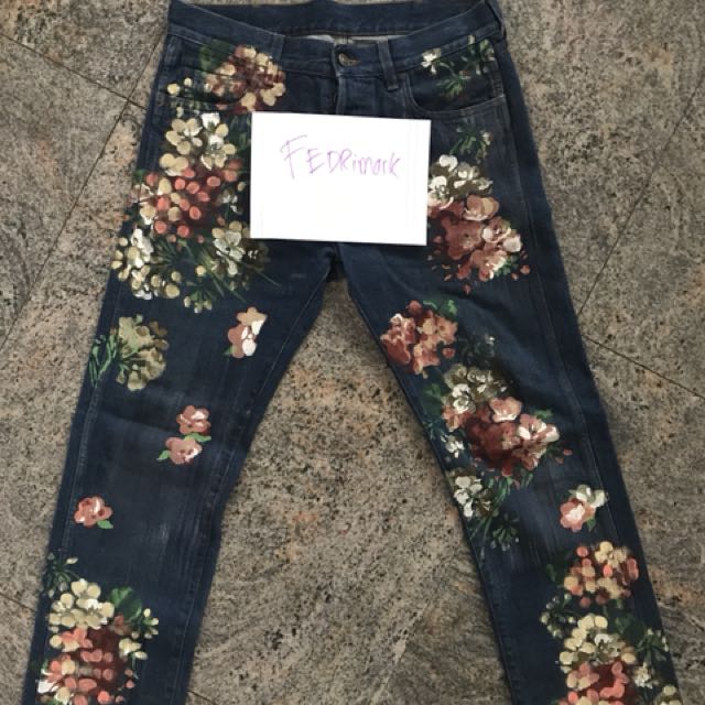gucci painted jeans