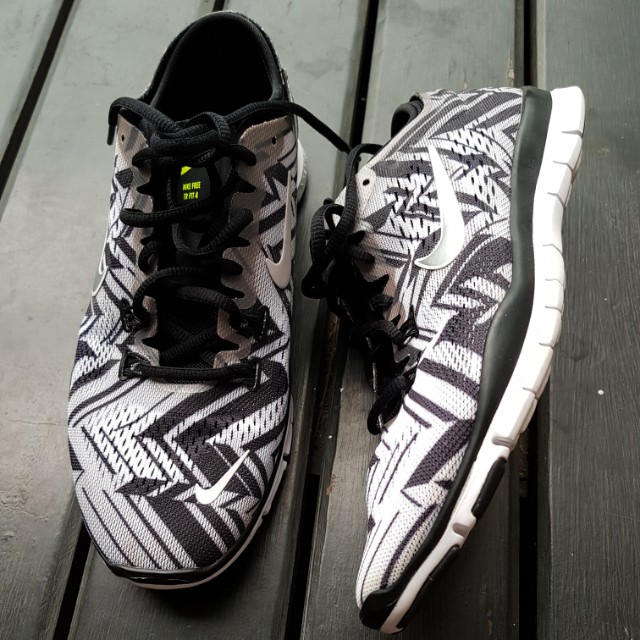 Nike online free inserts
