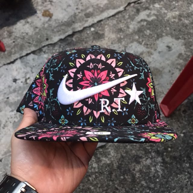 nike floral cap