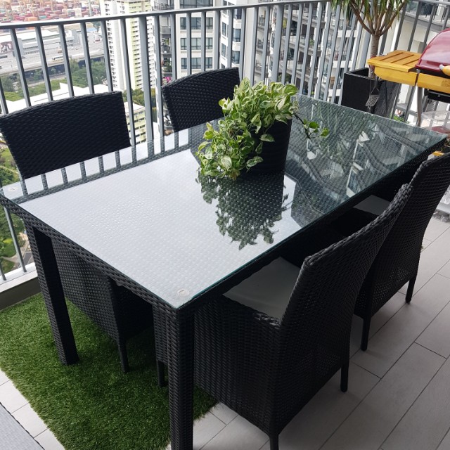 Dining table top for balcony