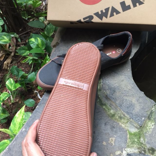 Sepatu Airwalk Original, Fesyen Wanita, Sepatu di Carousell