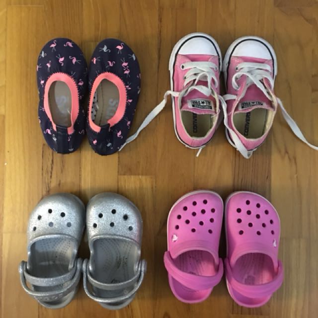 cotton on kids crocs