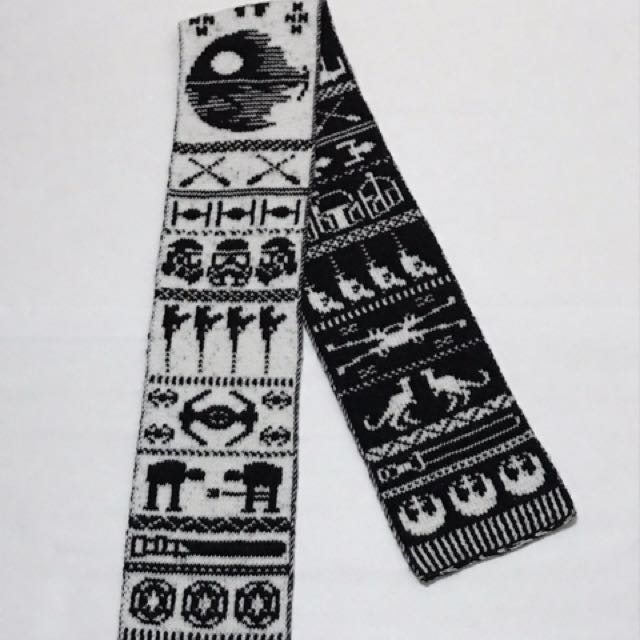 Star Wars Knitted Scarf, Everything Else on Carousell