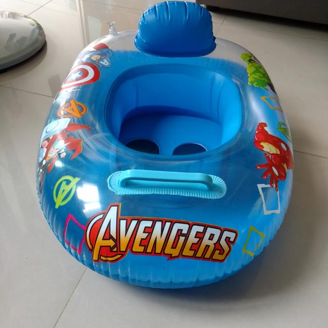 Avengers pool float top