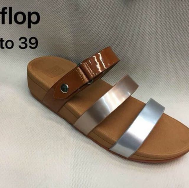Where are discount authentic fitflops made