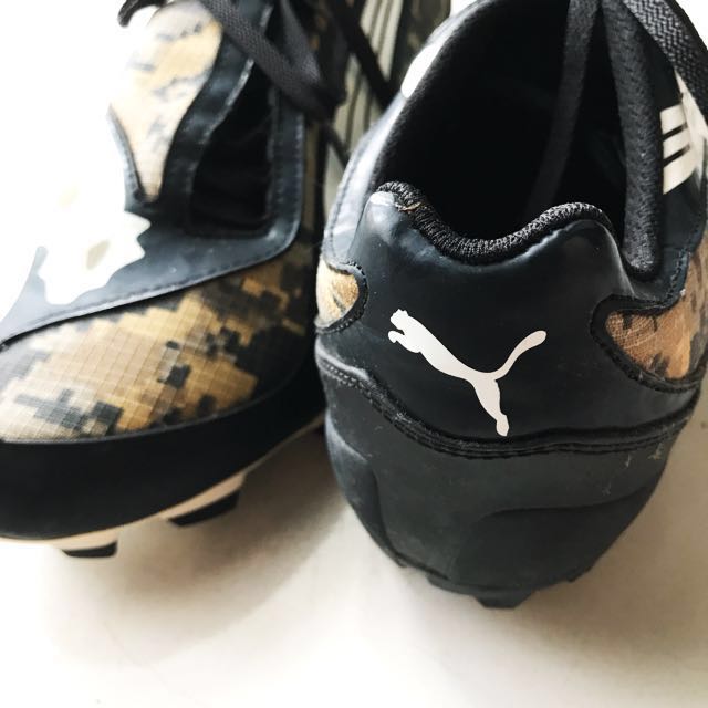 Puma hot sale camo boots