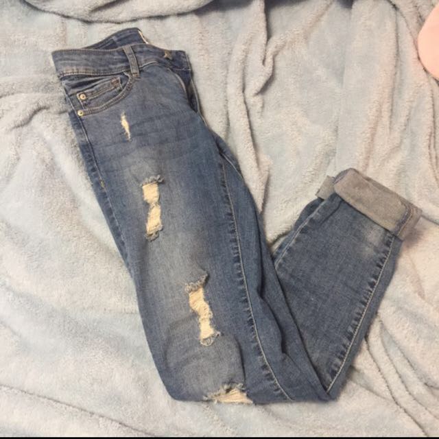 size 00 ripped jeans