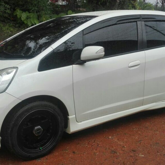 Honda Jazz Tahun 2012 - Jualan Mobil