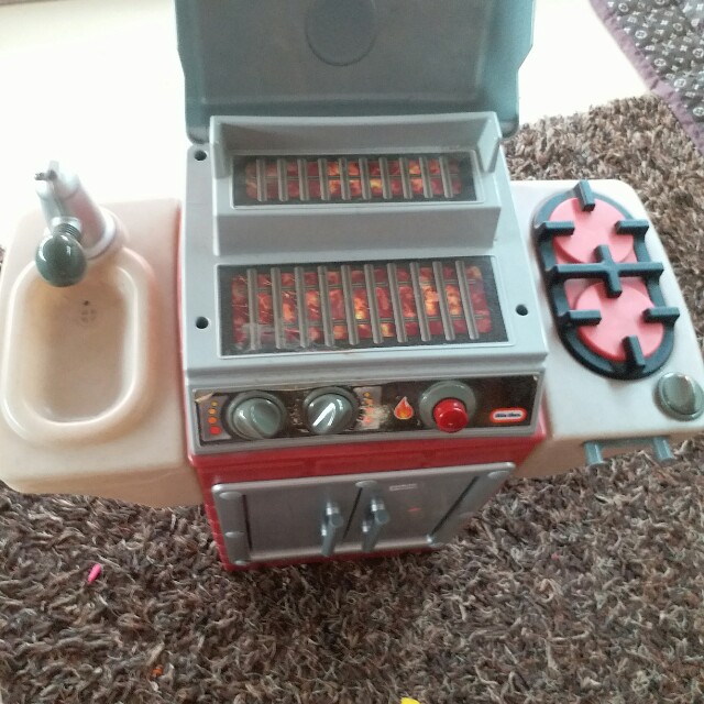 little tikes backyard barbeque