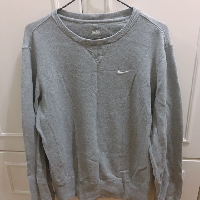 nike the athletic dept sweatshirt