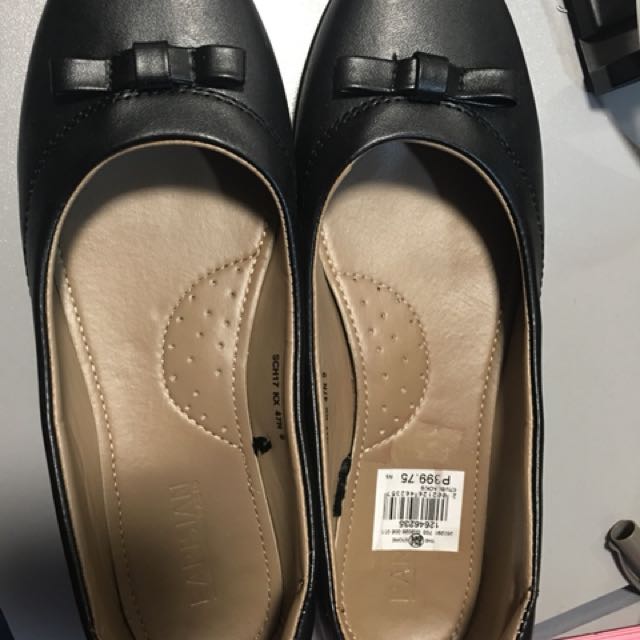 women's flat shoes size 9