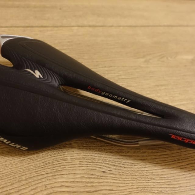 specialized toupe expert