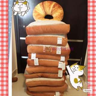 ☆預購☆日本貓星人麵包 Cushion 墊