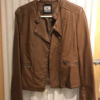 ⤵️ Brown Leather Jacket (marked down!)