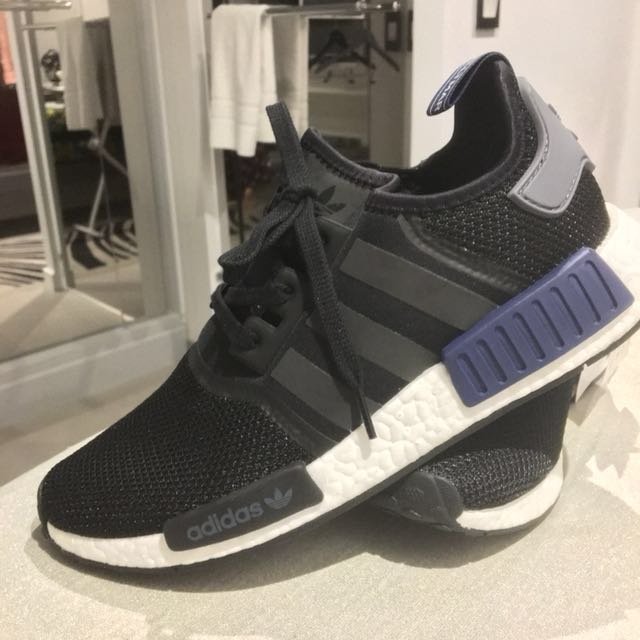 Nmd store navy black