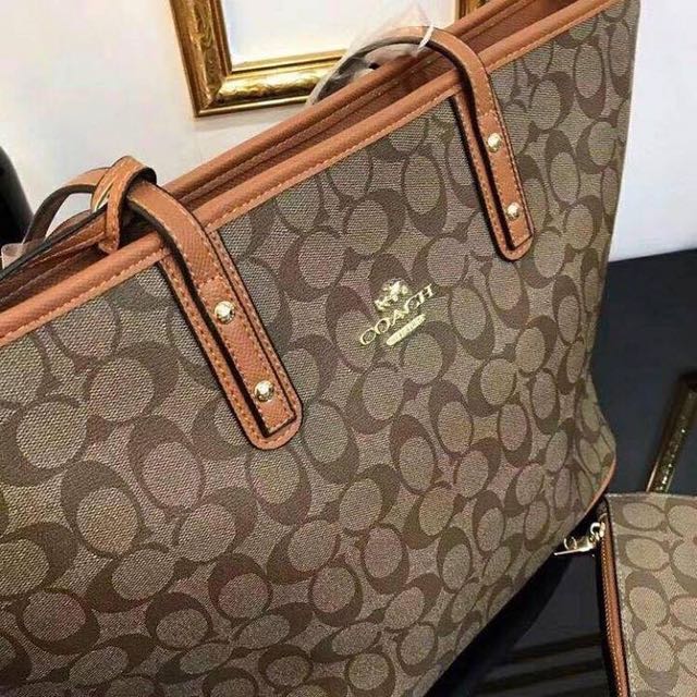 COACH Bag Class A