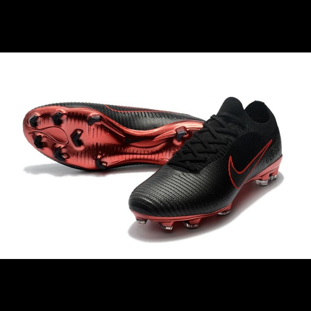 Nike Mercurial Vapor XI Motion Blur Review and Playtest