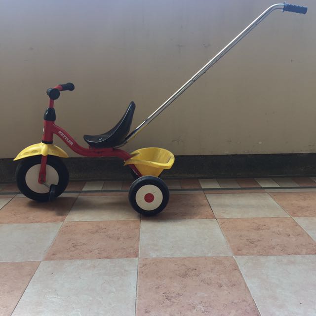 Kettler trike with handle top