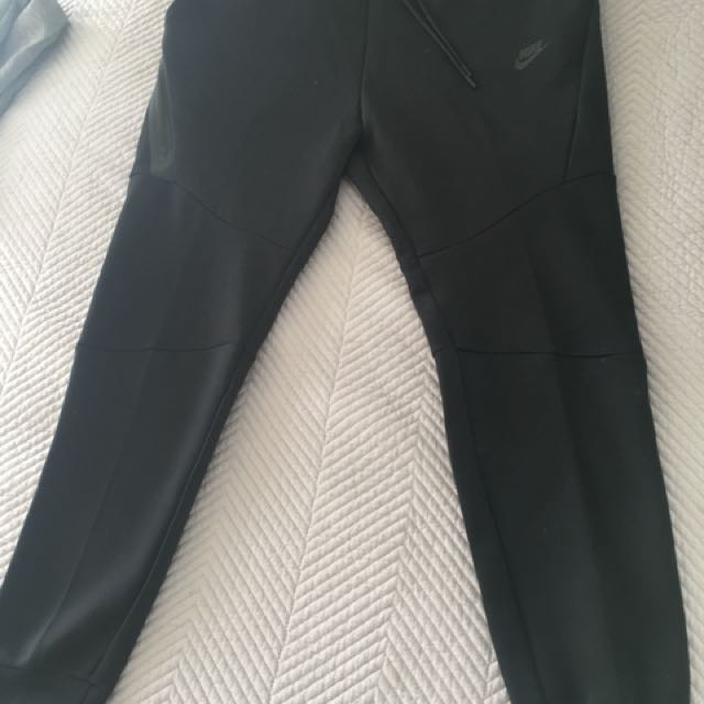 nike tech suit pants