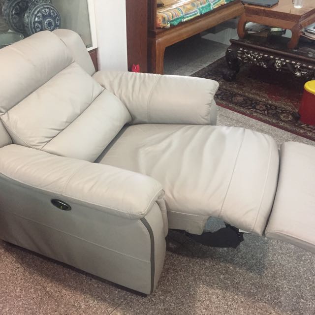 Rozel power outlet recliner price