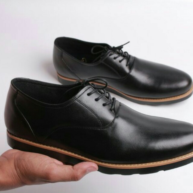 Contoh Gambar Sepatu Pantofel - Koleksi Rina