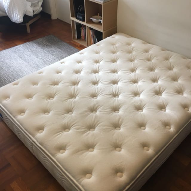 Serta Royal Platinum Us Queen Mattress Pillowtop Furniture Beds Mattresses On Carousell