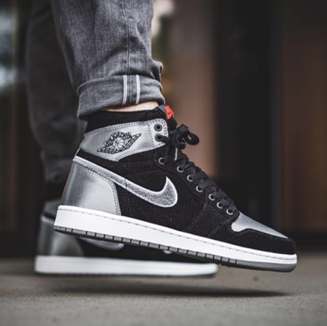 Transit - Nike Air Jordan 1 Retro High 