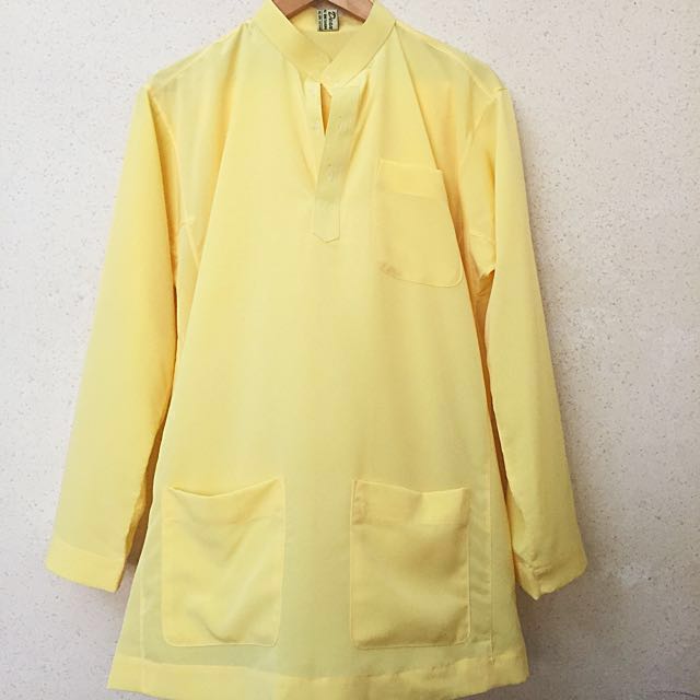 Baju Melayu Kuning Diraja Men S Fashion Clothes On Carousell