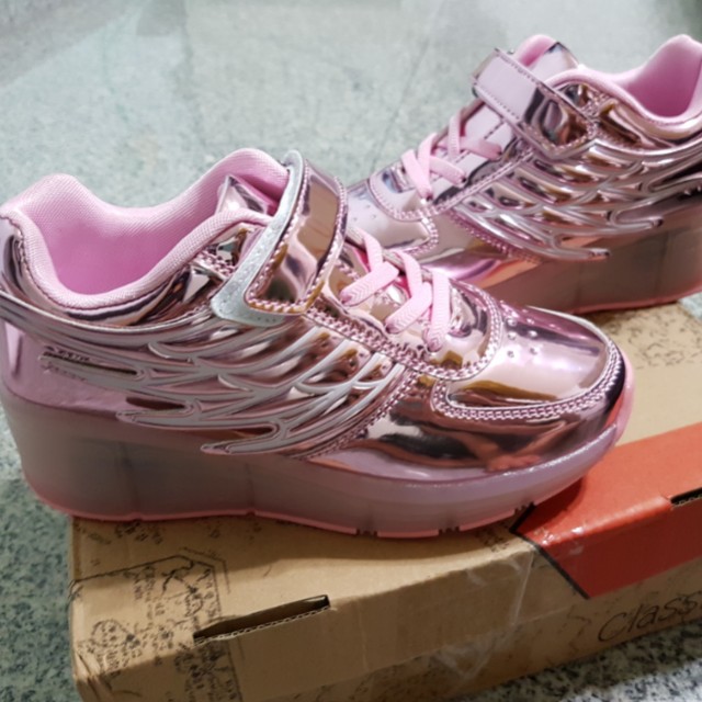 brand new shoes with wheel 1509537163 6bfb69bb