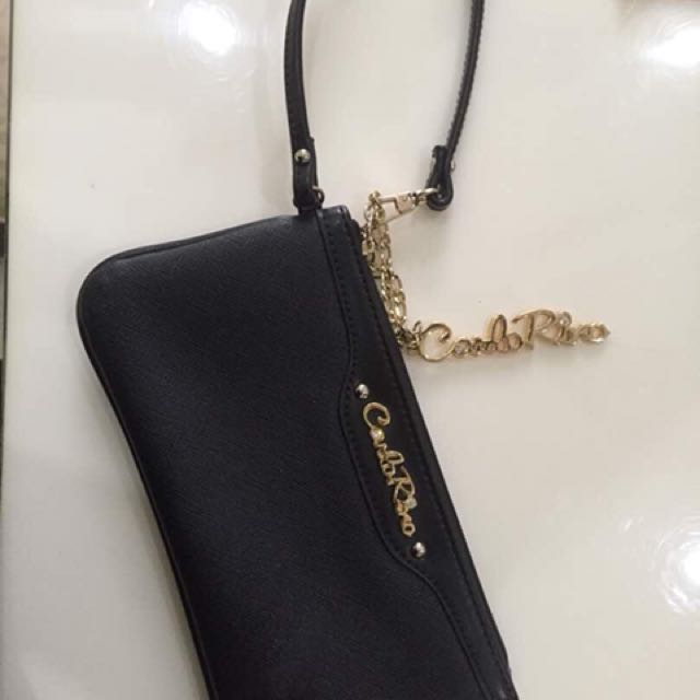 Carlo discount rino wristlet