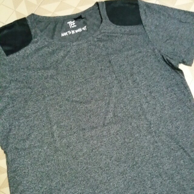 Factorie Men S Grey T Men S Fashion Clothes On Carousell