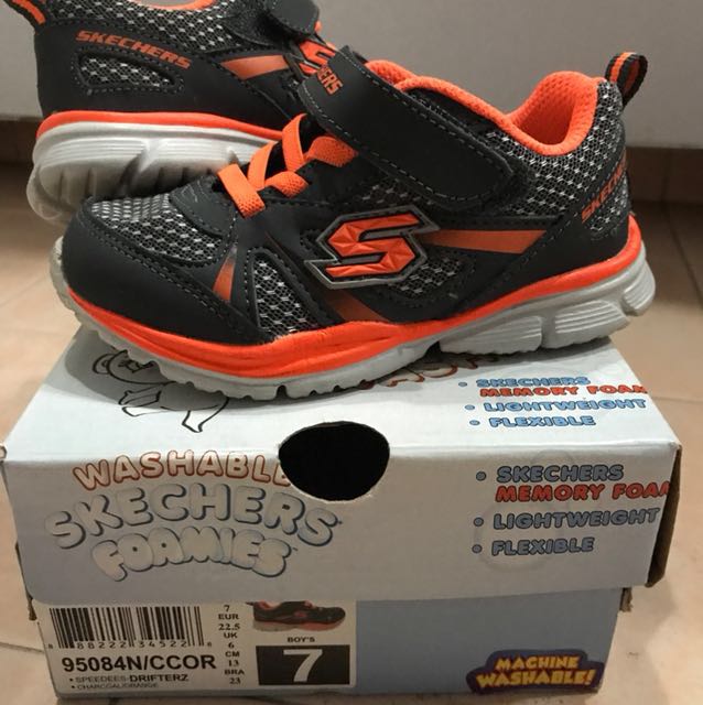 Skechers Foamies Shoes preloved 9 10 condition Babies Kids
