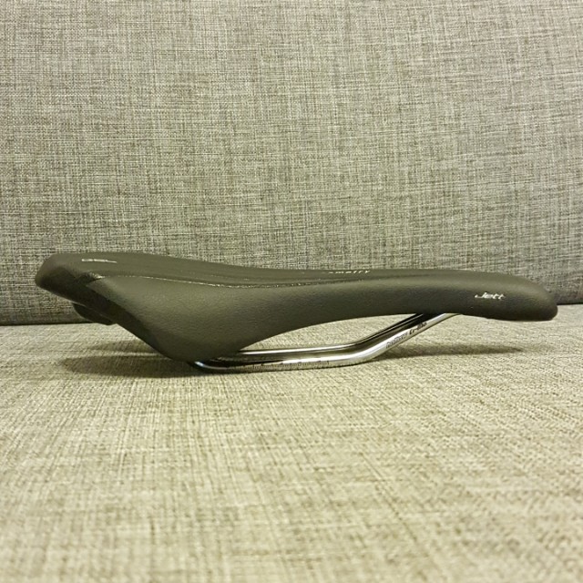 specialized jett saddle
