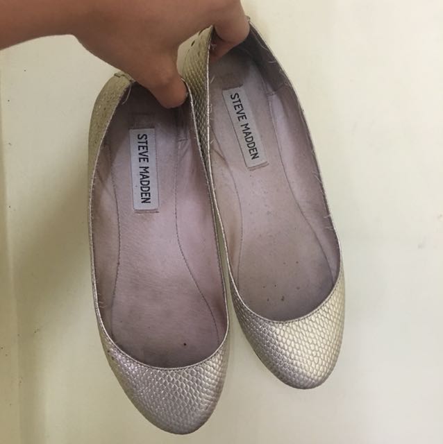 Steve Madden Flats, Preloved Women's Fashion, Shoes on Carousell photo photo photo photo photo