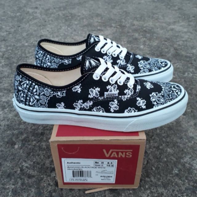 vans aut