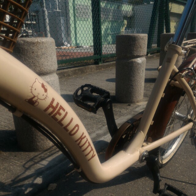 20 hello kitty bike