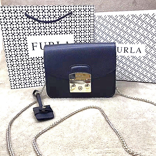 furla metropolis malaysia